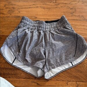 Lululemon track that high rise lined short- size 4